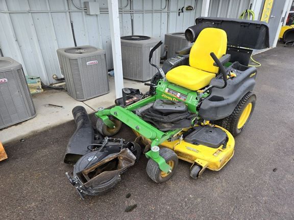 2014 John Deere Z655 Equipment Image0