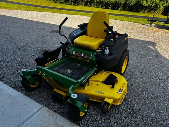 Image of John Deere Z665 equipment image 2