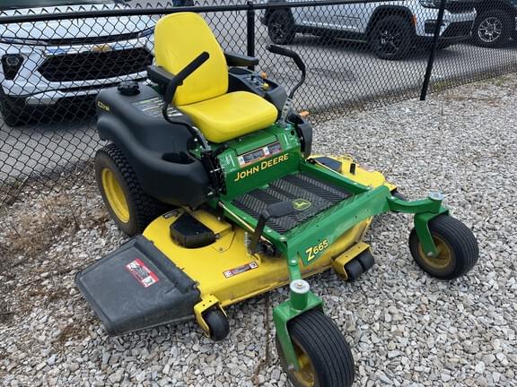 Image of John Deere Z665 equipment image 3