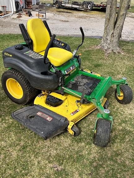 Image of John Deere Z665 equipment image 3