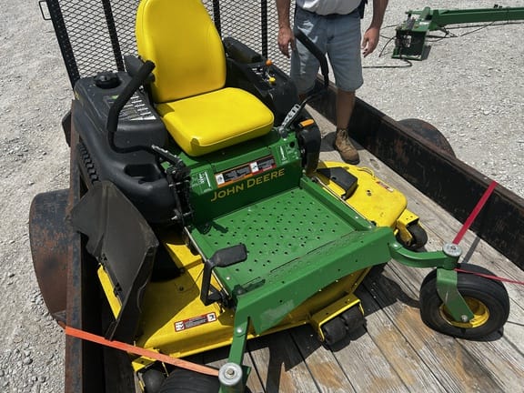 2014 John Deere Z665 Equipment Image0