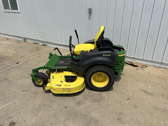 Image of John Deere Z665 equipment image 1