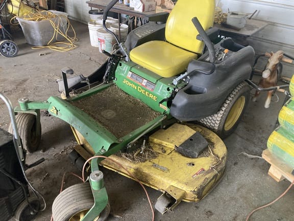 Main image John Deere Z665