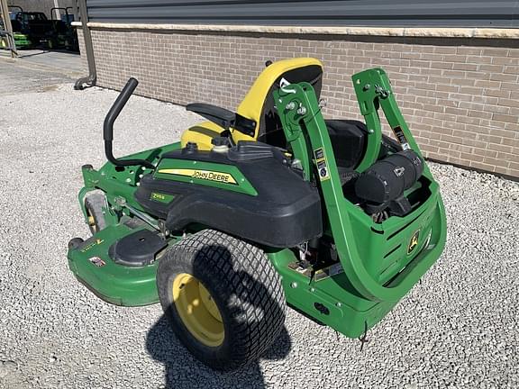 Image of John Deere Z915B equipment image 4