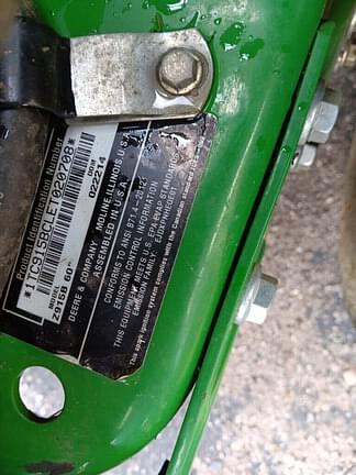 Image of John Deere Z915B equipment image 4