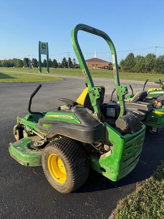 Image of John Deere Z915B equipment image 1