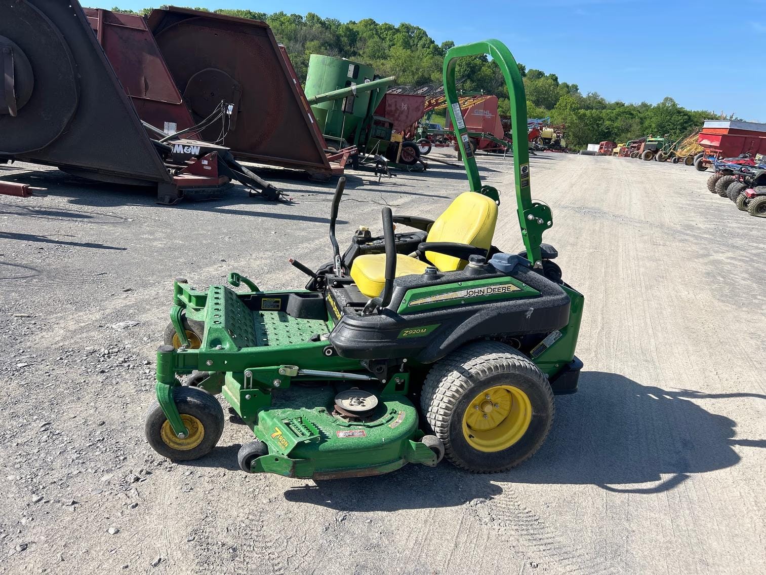 2014 John Deere Z920M Equipment Image0