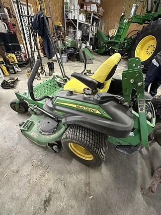 Image of John Deere Z920M equipment image 3