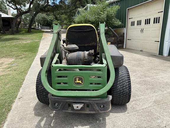Image of John Deere Z920M equipment image 1