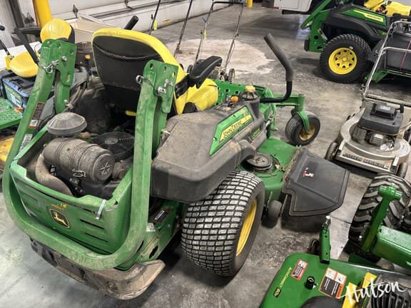 Image of John Deere Z920M equipment image 2