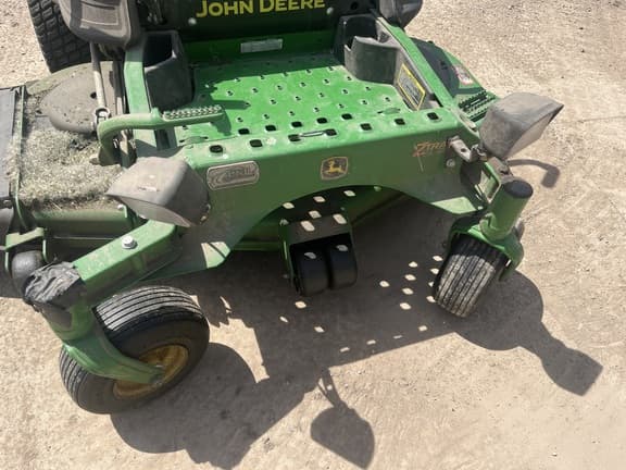 Image of John Deere Z920M equipment image 4
