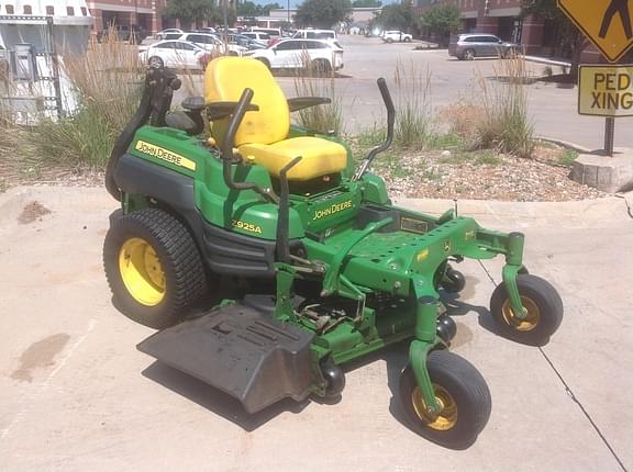 Image of John Deere Z925A Primary image