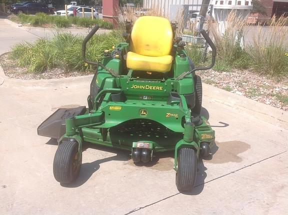 Image of John Deere Z925A equipment image 1