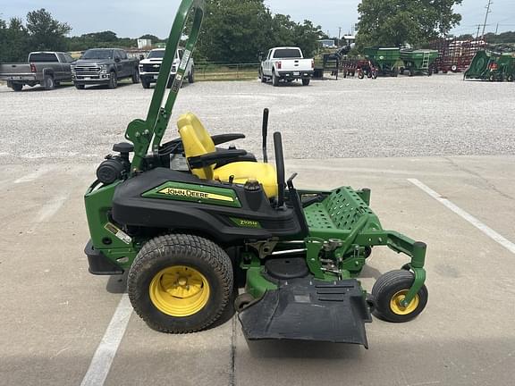 Image of John Deere Z925M equipment image 3