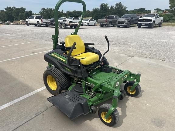 Image of John Deere Z925M equipment image 4