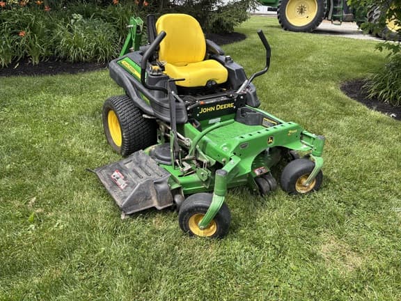 Image of John Deere Z925M equipment image 2