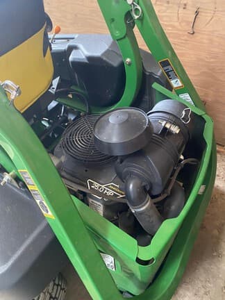Image of John Deere Z925M equipment image 3