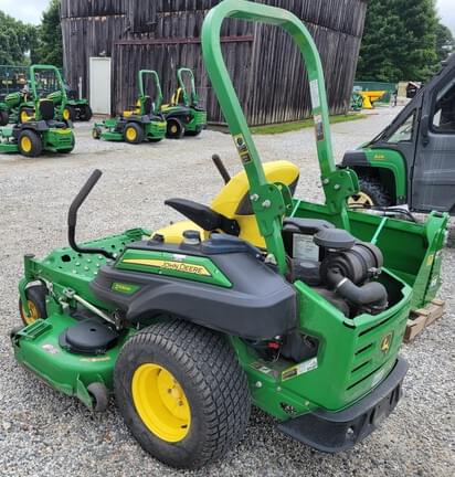 Image of John Deere Z930M equipment image 3