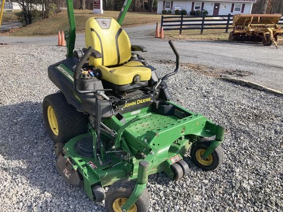 Image of John Deere Z930M equipment image 1