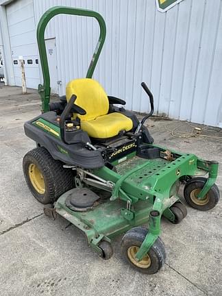 Image of John Deere Z930M equipment image 1