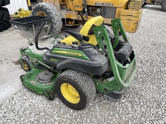 Image of John Deere Z930M equipment image 1