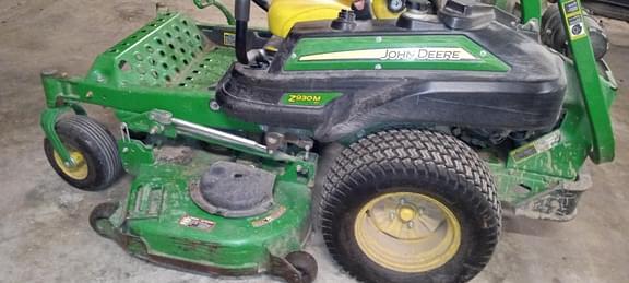 Image of John Deere Z930M equipment image 2