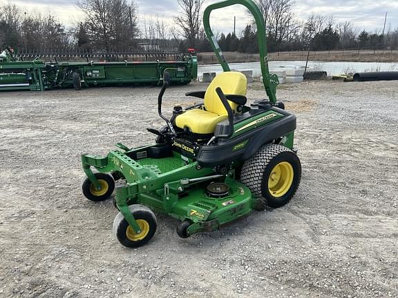 Image of John Deere Z930M equipment image 1