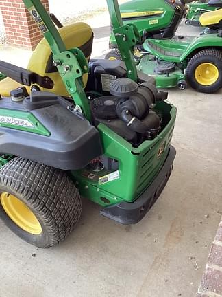 Image of John Deere Z930M equipment image 3