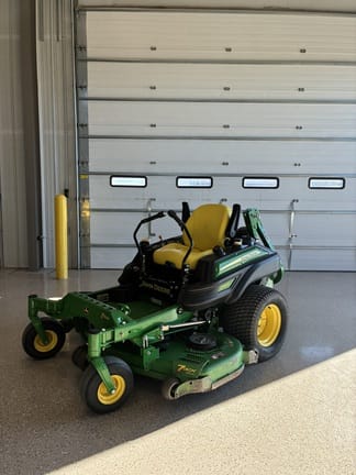 2014 John Deere Z930R Equipment Image0