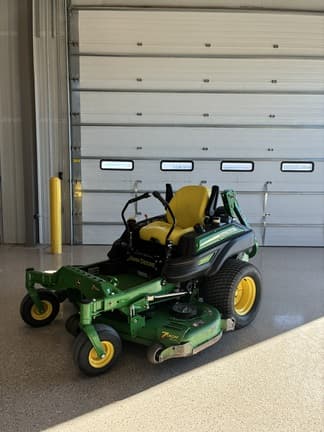 Image of John Deere Z930R Primary image