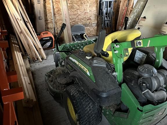 Image of John Deere Z930R equipment image 2