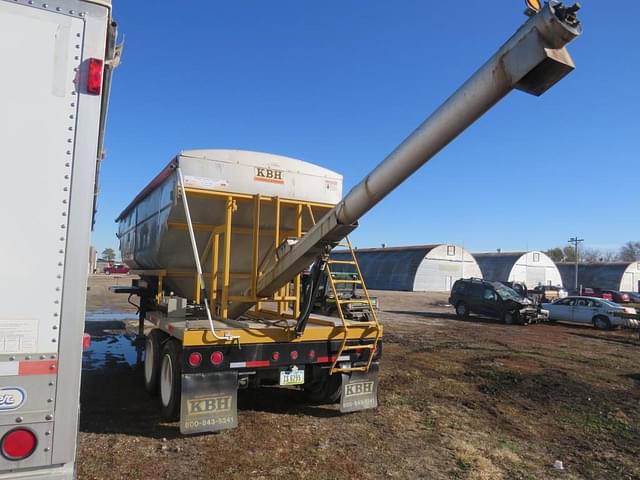 Image of KBH Fertilizer Chassis equipment image 4