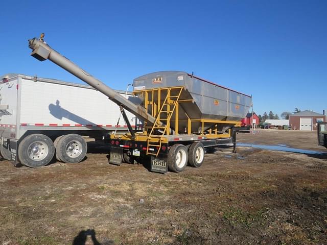 Image of KBH Fertilizer Chassis equipment image 3