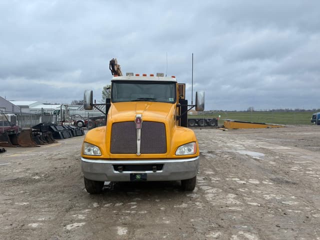 Image of Kenworth T270 equipment image 2