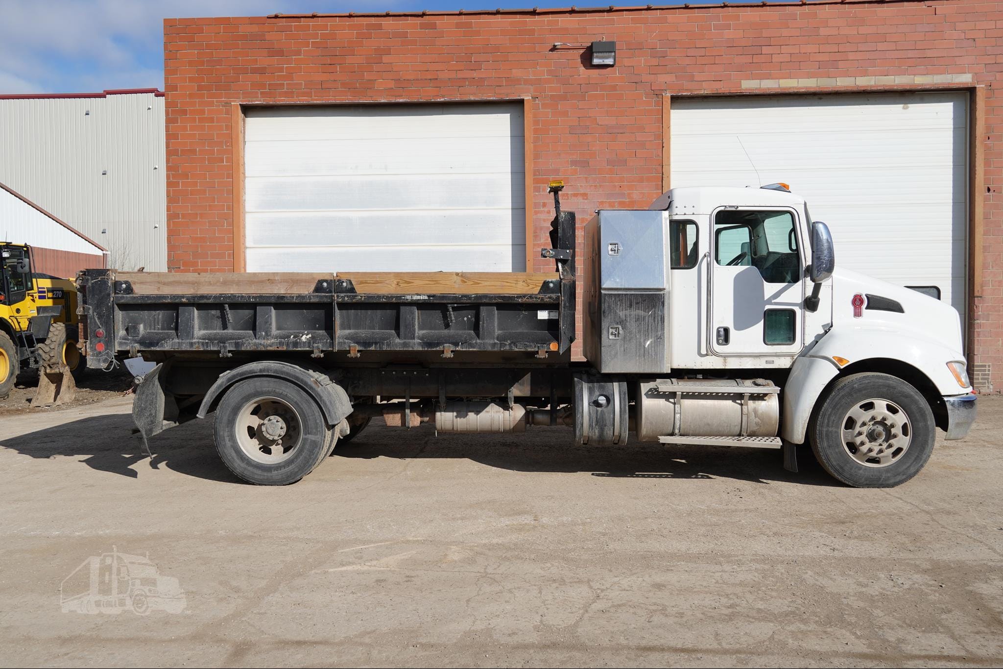 2014 Kenworth T370 Equipment Image0