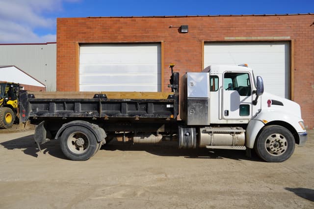 Image of Kenworth T370 equipment image 1