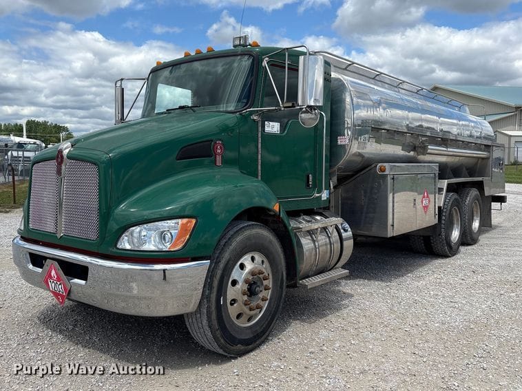 2014 Kenworth T370 Equipment Image0