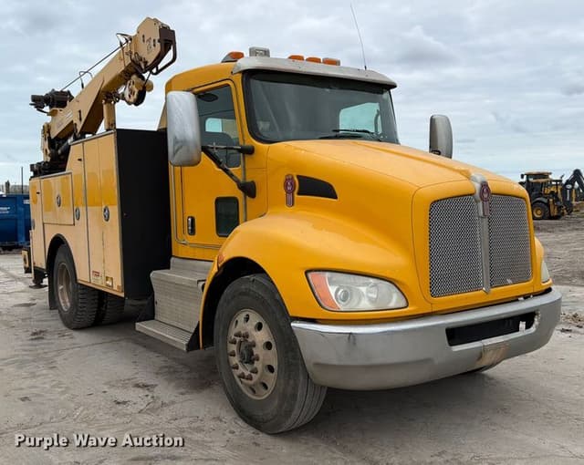 Image of Kenworth T370 equipment image 2
