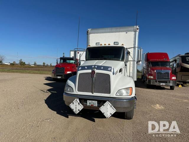 Image of Kenworth T370 equipment image 2