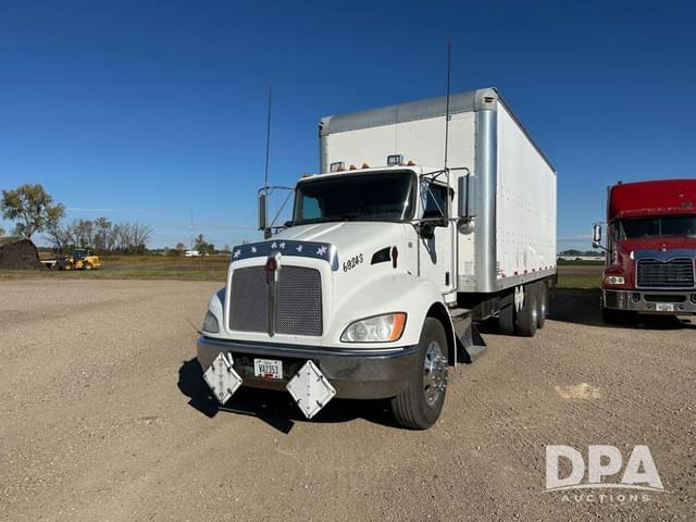 Image of Kenworth T370 equipment image 1