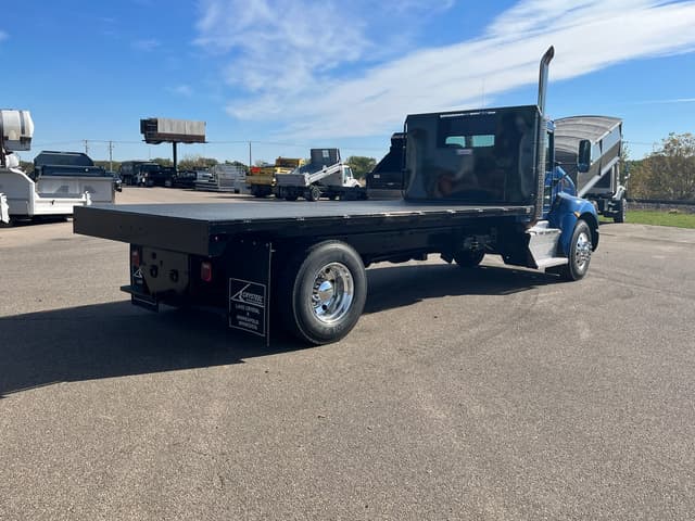 Image of Kenworth T370 equipment image 4