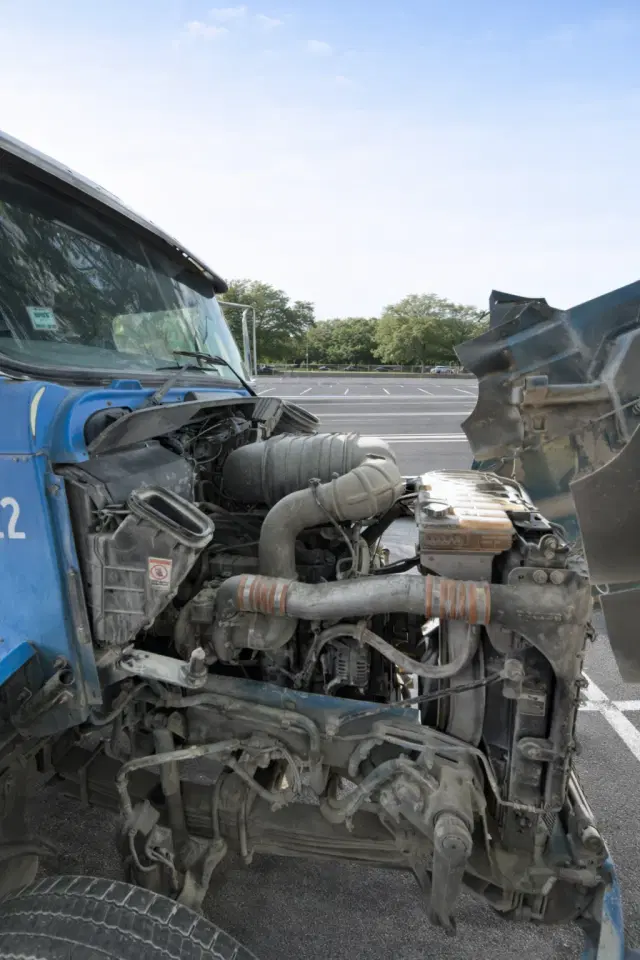 Image of Kenworth T440 equipment image 4