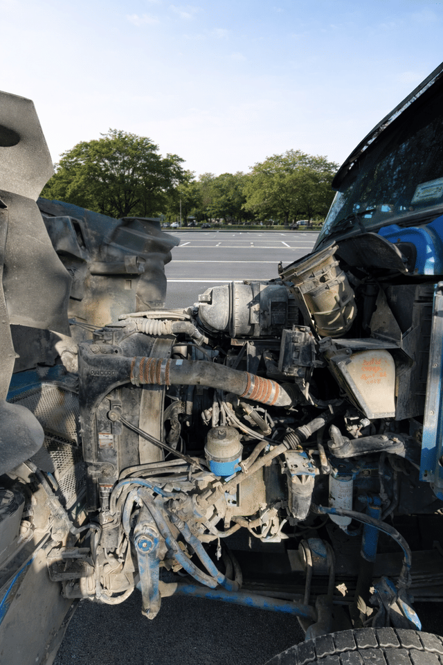 Image of Kenworth T440 equipment image 3