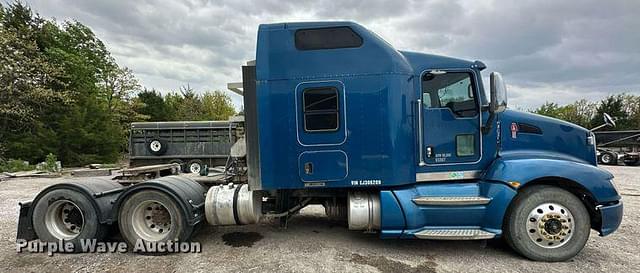 Image of Kenworth T600 equipment image 3
