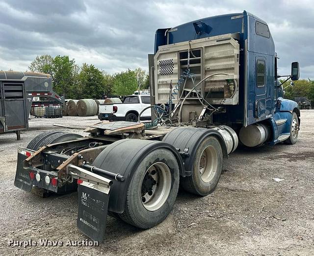 Image of Kenworth T600 equipment image 4