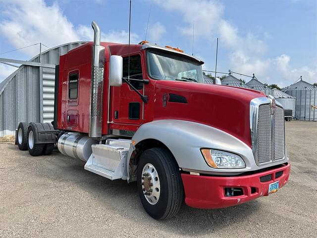 Image of Kenworth T660 equipment image 2