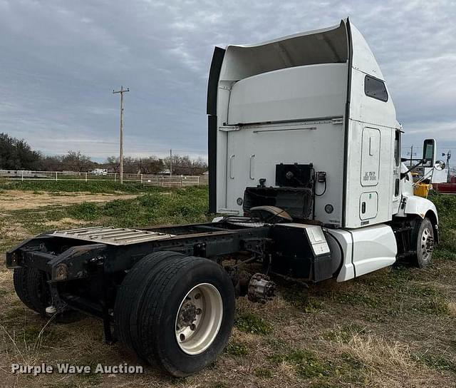 Image of Kenworth T660 equipment image 4