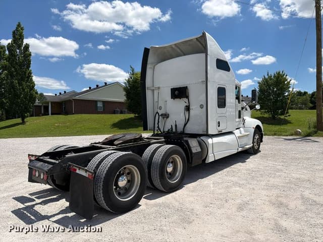 Image of Kenworth T660 equipment image 4