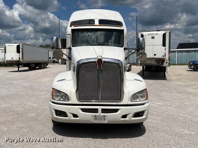 Image of Kenworth T660 equipment image 1