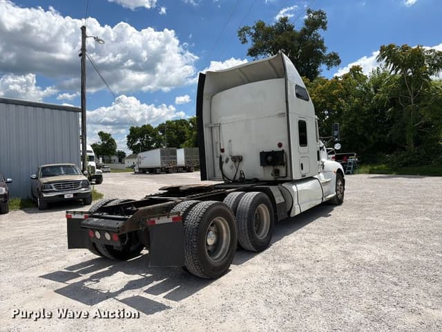 Image of Kenworth T660 equipment image 4